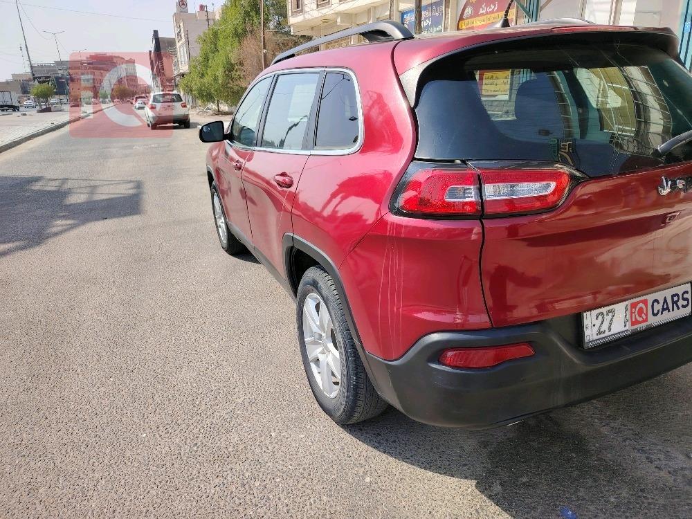 Jeep Cherokee